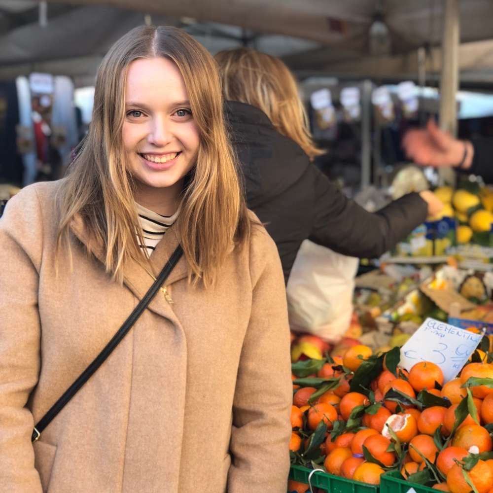 Meet your Posher, Megan